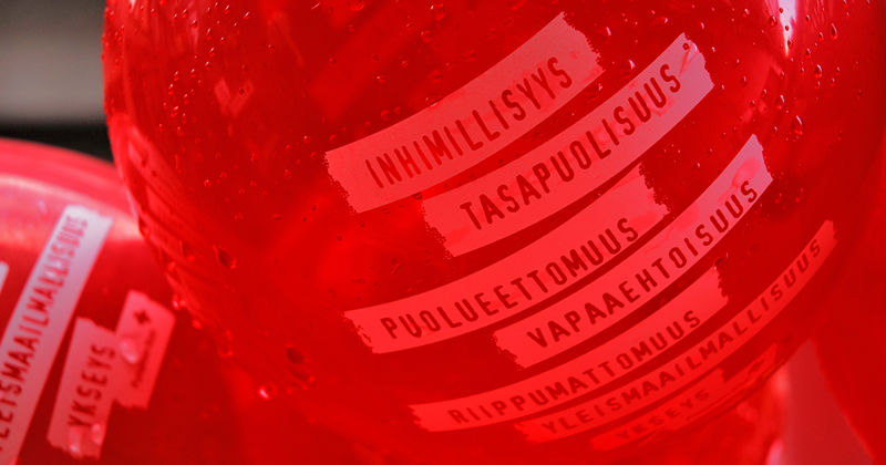 Punaisen Ristin toimintaa ohjaa seitsemän periaatetta