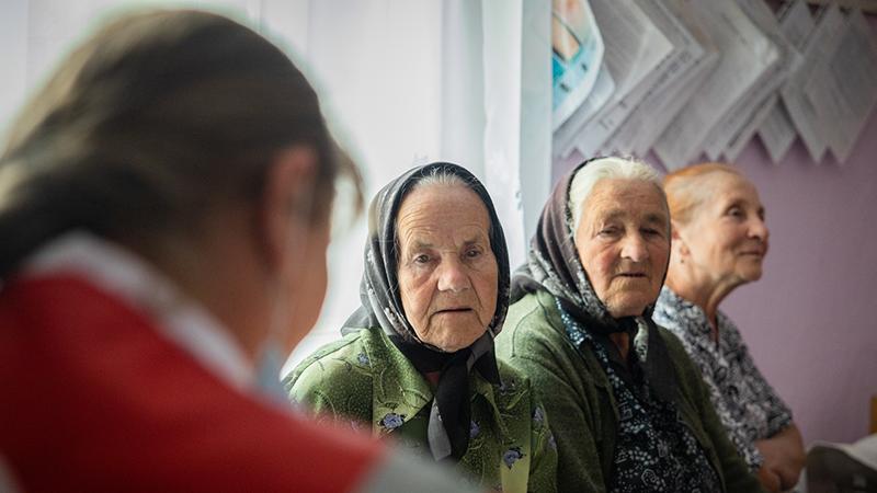 Perusterveydenhuoltoa Ukrainan sisäisille pakolaisille