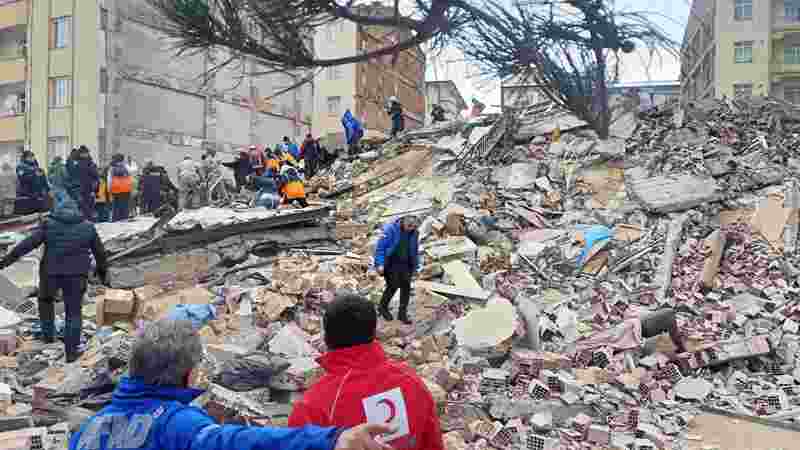 Katastrofirahastosta 300 000  euroa hätäapuun Turkissa ja Syyriassa