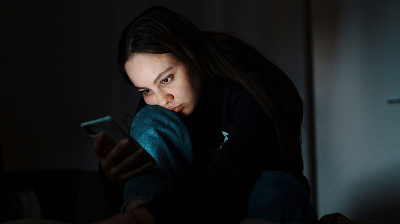 Suomen Punaisen Ristin Yksinäisyysbarometri: Nuorten ja nuorten aikuisten yksinäisyys on lisääntynyt entisestään