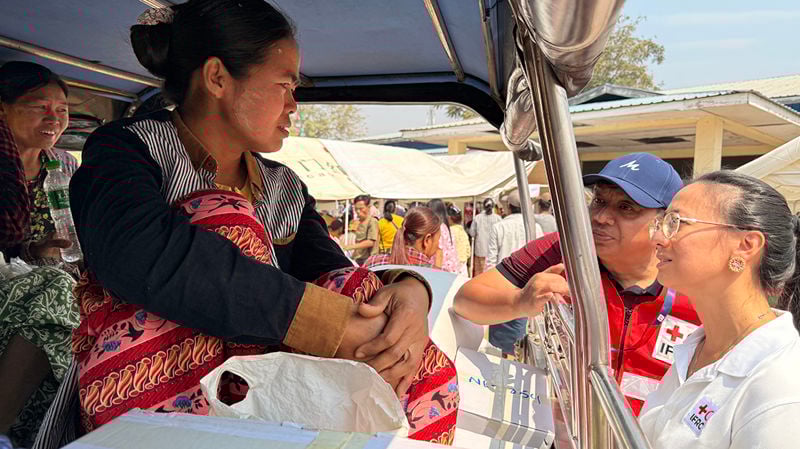 Maailman katastrofiraportti 2026: Vahingollinen informaatio kiihdyttää humanitaarisia kriisejä ja haittaa avustustyötä