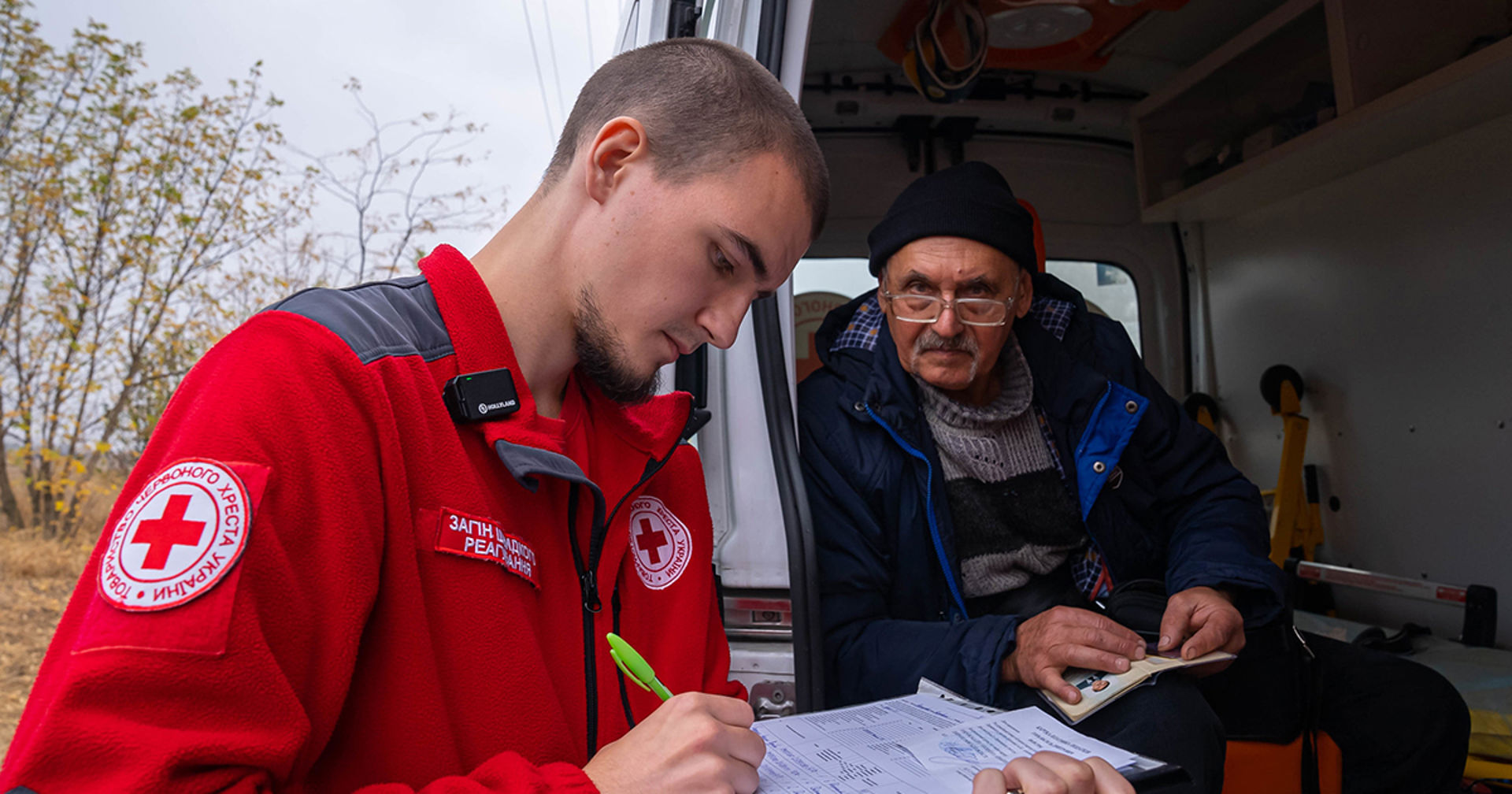 Punaisen Ristin tiimit auttoivat evakuoinneissa Dnipropetrovskin alueella lokakuussa 2025.