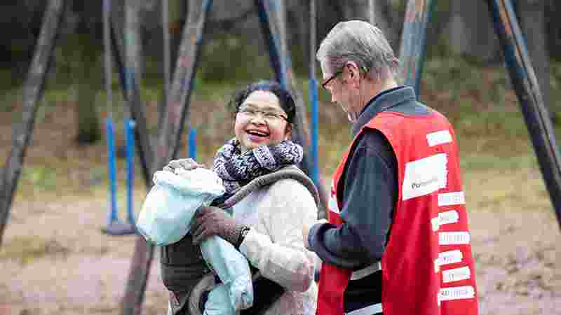 Punainen Risti tukee maahanmuuttaneita