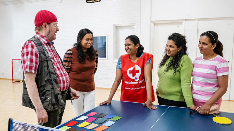 Näin voit auttaa Suomeen saapuneita