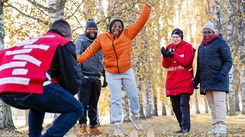 Tutustu yhteisölähtöisen kotoutumisen hankkeeseen