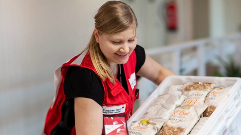 Suomen Punainen Risti on aloittanut Tampereen yliopiston kanssa tutkimuksen ruoka-avussa asioivien elämänlaadusta