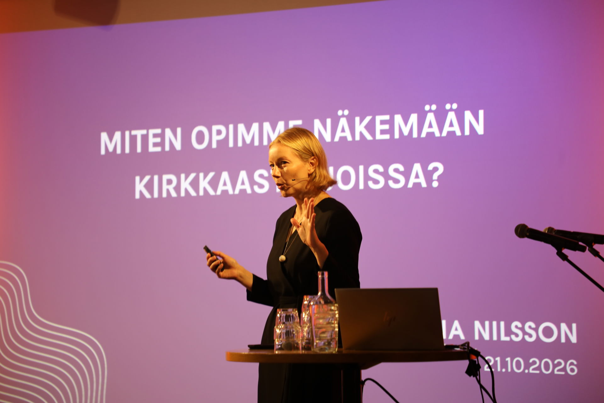 Saana Nilssonin puheenvuoroa kehuttiin inspiroivaksi.